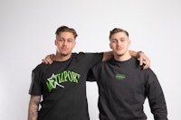 По мере приближения гонки Austin Major пути двух братьев-близнецов готовятся пересечься